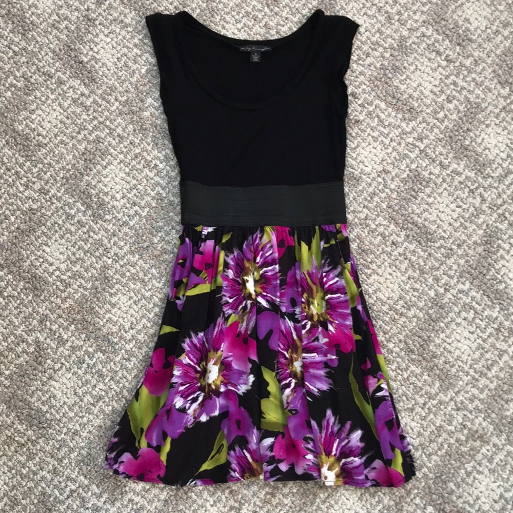 NWOT City Triangles black floral spring dress S